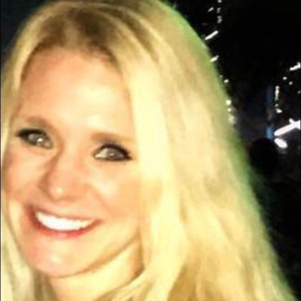 Meet your Posher, Ashley-beth